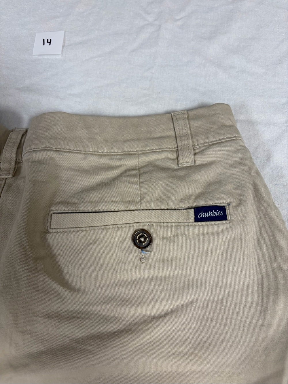 Women’s Chubbies Khaki shorts size 30 - Picture 3 of 6